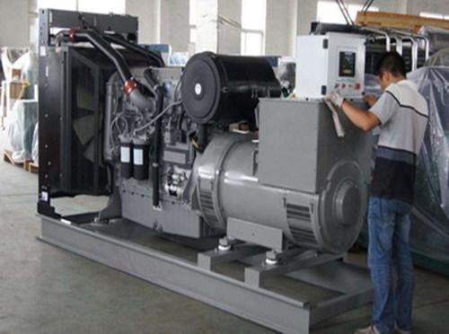 大安柴油发电机空气滤清器堵塞会对发电机组产生哪些影响？