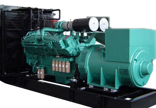 大安冬季柴油发电机组启动前应进行哪些预热操作？